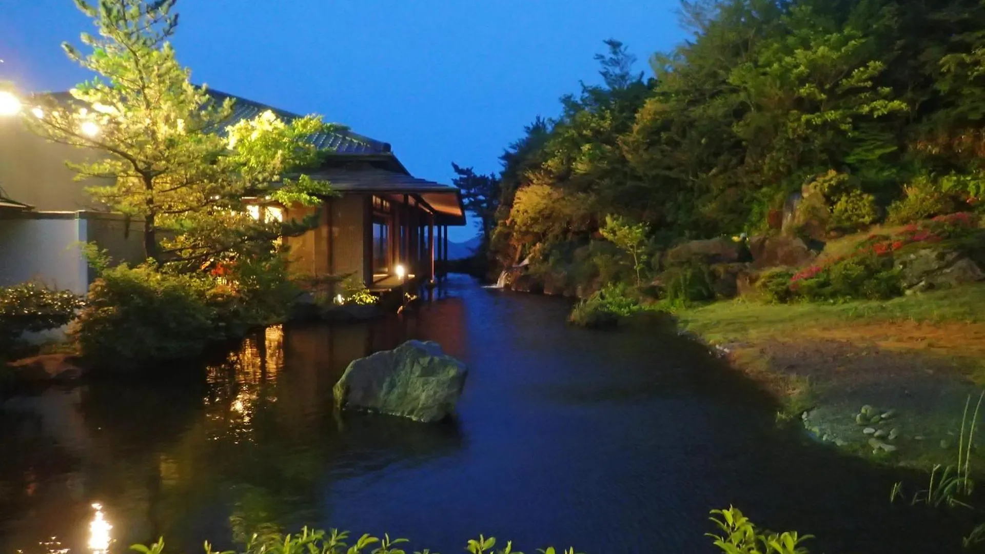 Hakone Yunohana Prince Hotel Kanagawa 4*,  Japan